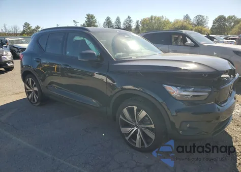 2021 Volvo Xc40 Recharge z USA, uszkodzony, nr VIN YV4ED3URXM2522226